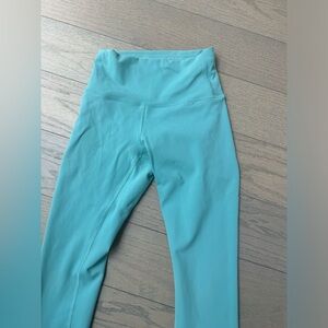 Lululemon wunder 23’ length size 4